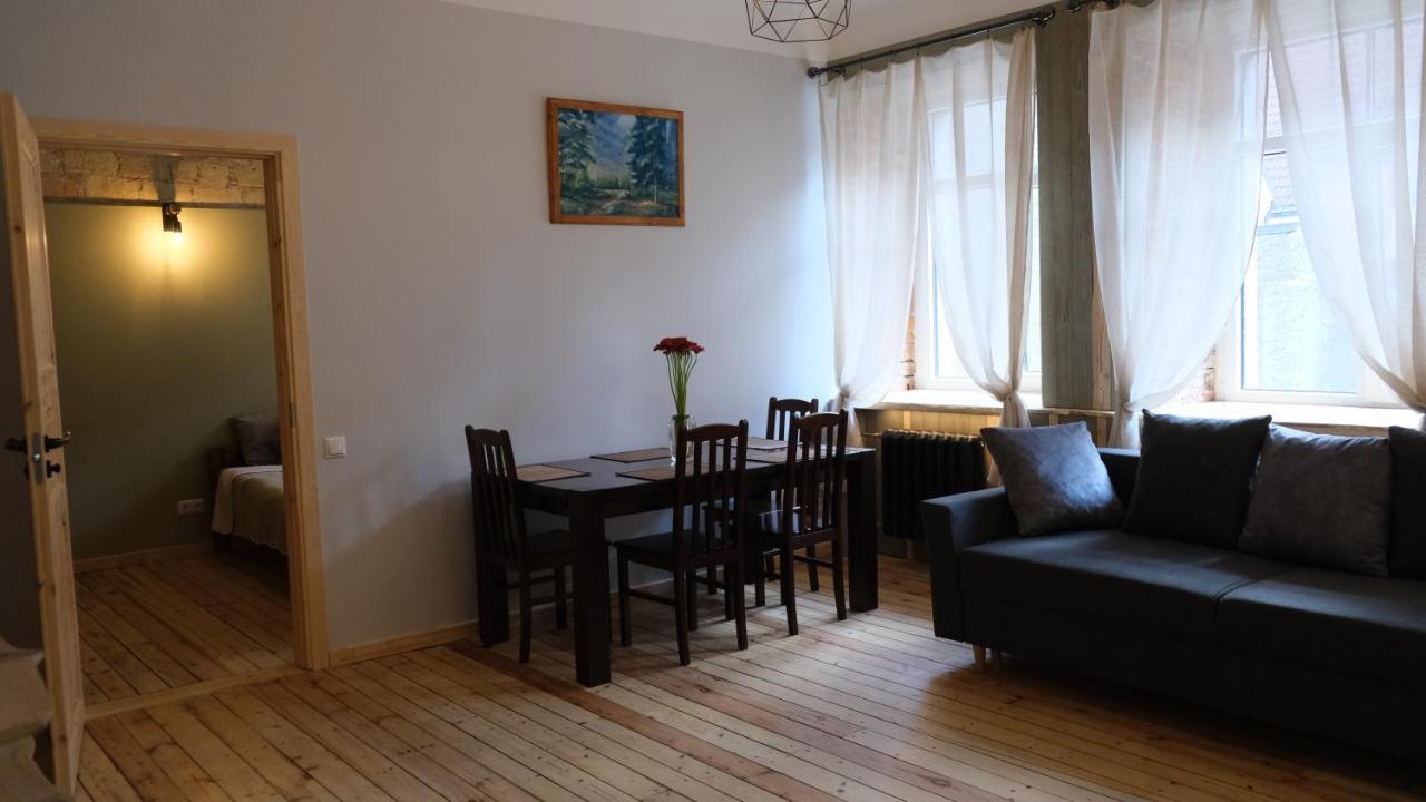Classic 2-room In Old Town Appartamento *